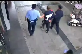 民警狂追逃犯 抓到后才发现脖子血流不止图片