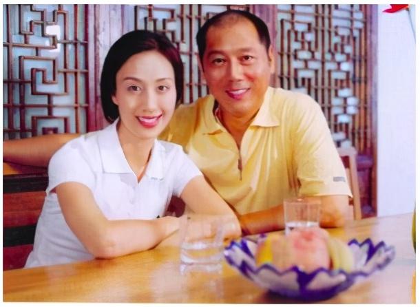 《海马歌舞厅》,多到数不清的客串明星大杂烩(海马歌舞厅演员表) - 冷