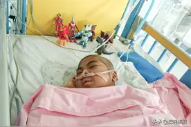 7岁男孩与白血病抗争一年多，ICU里昏迷一个月终于苏醒图片