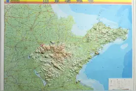 两个截然相反的省份，山东与四川图片