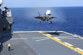 日本5年内将形成双航母战力？美日狼狈为奸的结果，各有各的算盘图片