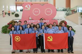 “八一”特辑丨忆往昔峥嵘岁月，看今朝逐梦同行图片
