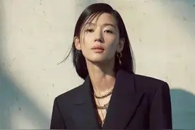 全智贤怎么突然老了！瘦太狠眼窝都凹陷了，骨感过头像小老太图片