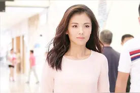 43岁刘涛冬天冰水拍戏，冻得浑身发抖，她是如何克服这样的困难？图片