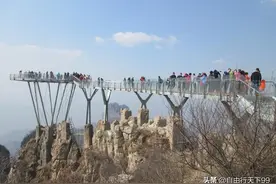 保定易县狼牙山玻璃观景台图片