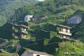 透着“诡异”气息的无人村，如今很热门！还有电影在此取景图片
