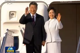 习近平抵达澳门 出席庆祝澳门回归祖国20周年大会暨澳门特别行政区第五届政府就职典礼并对澳门进行视察图片