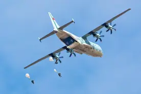 70年，我与空降兵共成长！图片