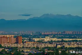 成都近郊区“四大金刚”，人口最少都是29万，谁将独领风骚？图片