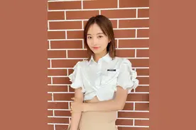 王俊凯疑被曝和女演员恋爱，女方否认，男方曾表示25岁前不会恋爱图片