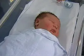 37年前，那个一出生体重就高达14.5斤的“巨婴”，现在咋样了？图片
