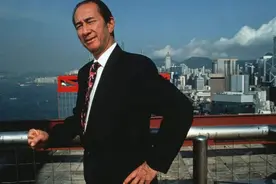 何鸿燊娶了四位老婆，为什么法律不管？赌王：这是清朝给的特权图片