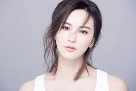 莫小奇：22岁怀孕生子，败光父母80万，被圈内称为“乌鸦嘴”图片