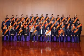致敬平民英雄！湖州市举办首届见义勇为先进事迹报告会图片