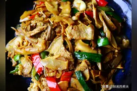 想吃笋干炒肉又嫌泡发时间长好麻烦？不如直接买水煮炭烤笋干好了图片
