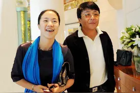 王楠退役后曾在单位扫地端茶，丈夫引领她走出迷茫图片