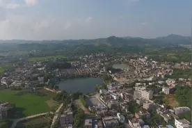 广西灵山：大芦村荣获“全国文明村”称号图片