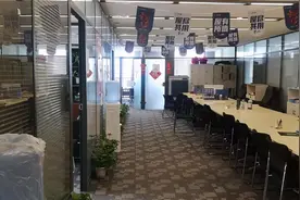 业主交给“大城小屋”13万装修费，一个多月后装修未动工，房租也一分没收到！咋回事图片