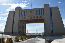 跨越千里，红军传人携手“风口卫士”共谋发展图片