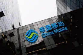 中国移动变了：10年不换号能享受4个“专享服务”！望周知图片