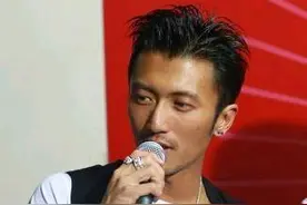 陈坤为什么不喜欢谢霆锋？看完这几张照片，才知道真相图片