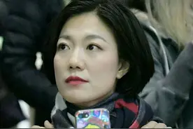 小龙女龙婷用执着实现街头歌者到星光大道总冠军的逆袭，你可知？图片
