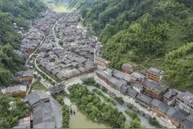 贵州的肇兴侗寨和堂安侗寨，有着不同风景和风情，深受游客喜爱图片