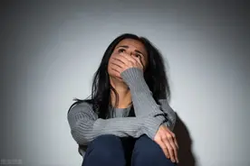 有抑郁倾向的人，常把这4句话挂在嘴边，别以为是开玩笑图片