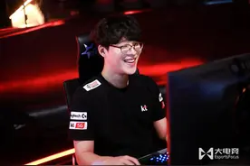 LOL：“天雷”名场面缔造者，原ROX上单Smeb宣布退役图片
