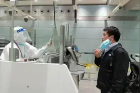 如何顺畅办理出境手续？昆明边检发布出境通关指引图片