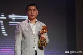 潘长江亲弟弟曝光，身高竟有一米八，还是大家的老熟人！他是谁？图片