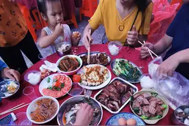 清远农村的满月酒席好丰盛图片