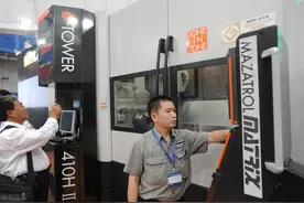 解放军特战旅都用什么装备？一个班的装备 一辆骡车都拉不完图片