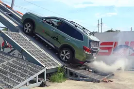 实测：斯巴鲁森林人、XV爬坡惊现浓烈白烟，发动机疑存重大缺陷图片