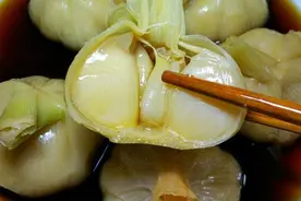 糖醋蒜的绝佳做法，好吃才是硬道理图片