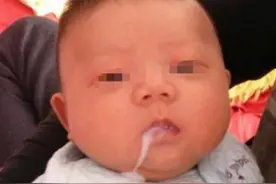 还在用开水"烫奶瓶"？家长认为很干净，却是在无形伤害孩子图片