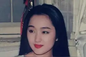 27年前，向华胜豪掷300万和杨钰莹共进晚餐，餐后却遭赖文峰毒打图片