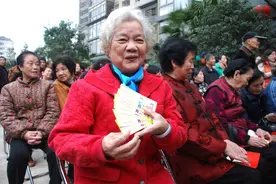 8月份，好消息，40岁，50岁社保补贴政策这个月开始申报图片