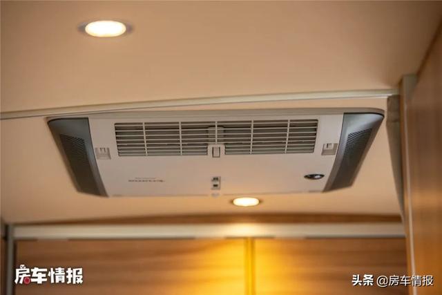 峰值扭矩1000牛米的房车见过么？配4驱厨卫齐全住2人，这品牌够硬