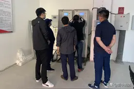 北大培文晋中实验学校微型消防站队员开展业务技能培训图片