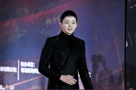被霍尊辜负了9年的陈露很惨么？图片
