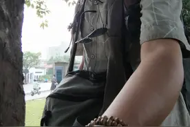 户外运动服装的准备图片