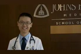 北京高考理科状元，有过“黑历史”，但也被清华和港大争相培养视频封面