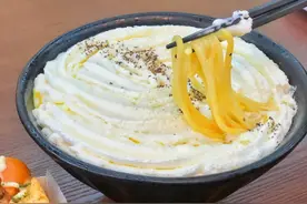 奶油咖喱面，美食文化图片
