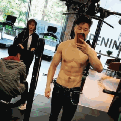 德云社烧饼成健身型男！与女神登上健美杂志！增肌原理你要知道