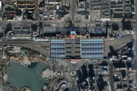 航拍直列Z129次（北京西-兰州）各车站，途经洛阳和陇西图片