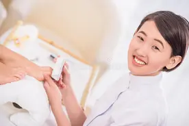 为什么去足浴店的大多是男的，而且还都是晚上去？老板：三点原因图片