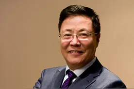 “眼科大师”王宁利：做有学术建树的临床专家图片