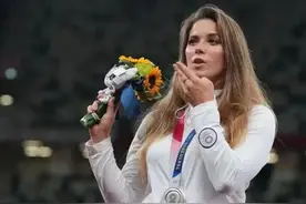 奥运会闭幕第8天，她就把奖牌卖掉了：背后的辛酸你不懂图片