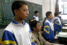 孩子进入“仇亲期”，你还傻傻不知道？三种表现让你洞悉异样图片